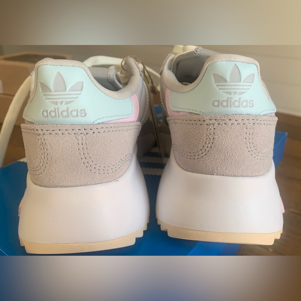 💗‼️ ADIDAS BRAND NEW ‼️💗 - Picture 6 of 6